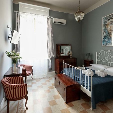 Talia B&B Guest House Reggio di Calabria Exteriör bild