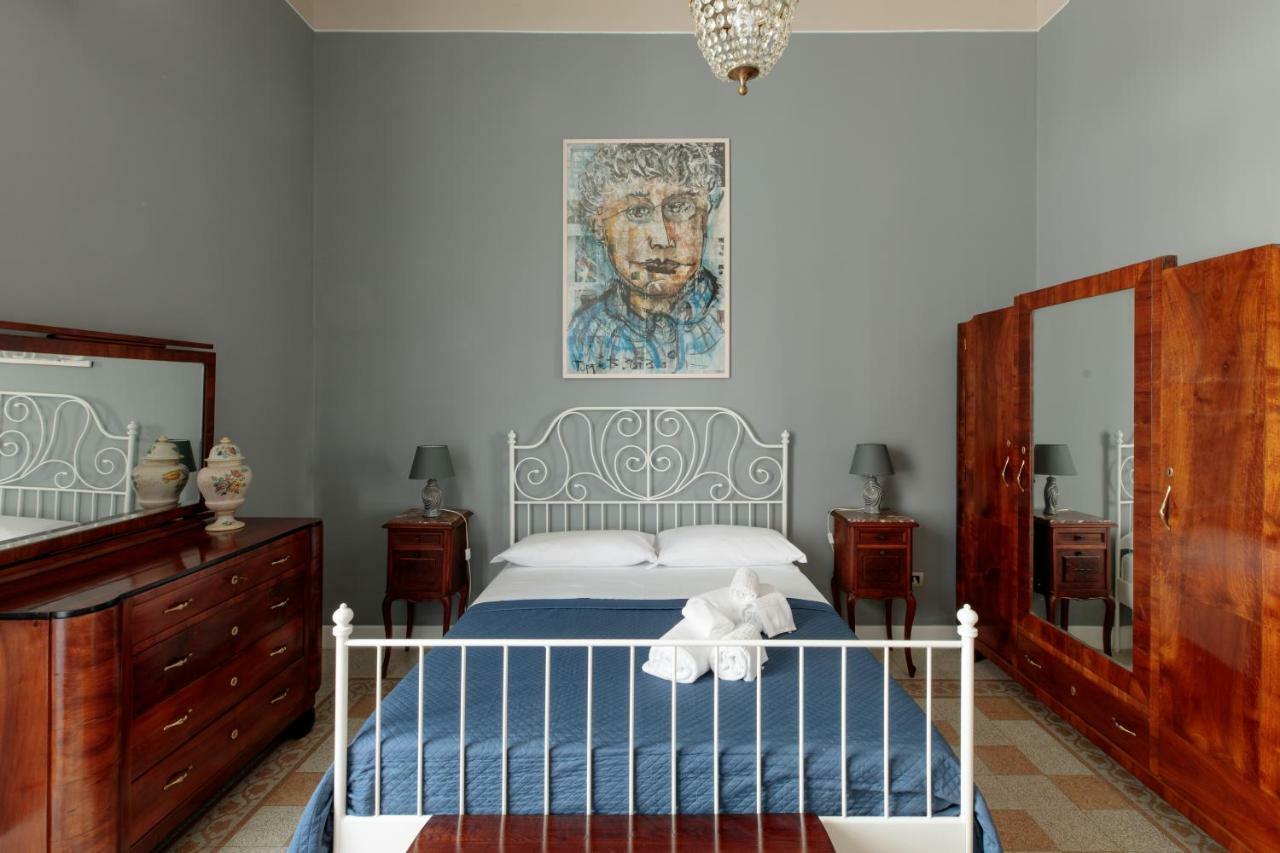 Talia B&B Guest House Reggio di Calabria Exteriör bild