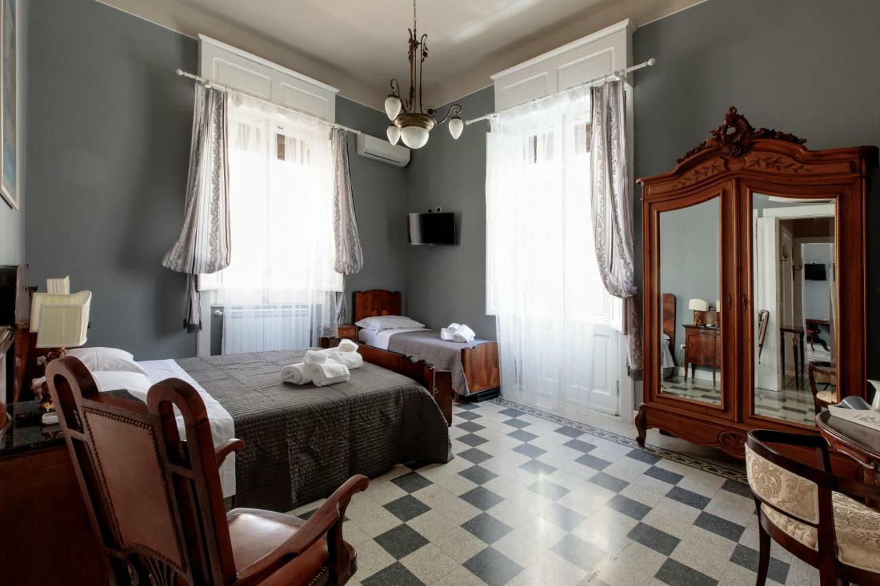 Talia B&B Guest House Reggio di Calabria Exteriör bild